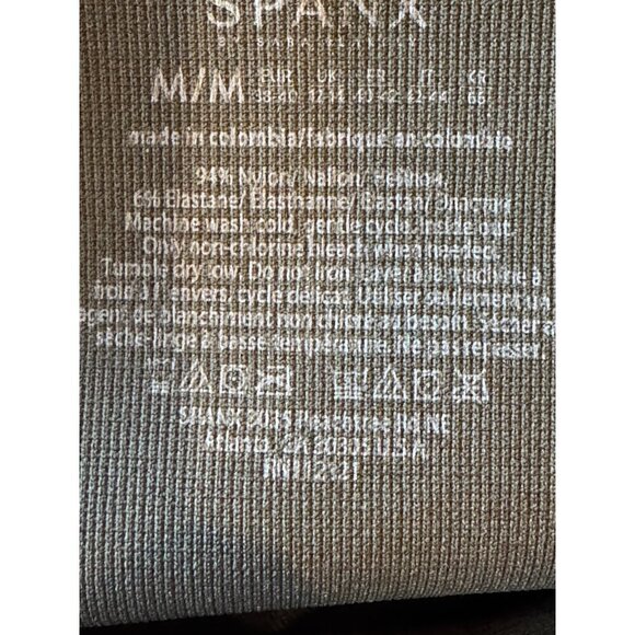 Spanx Leggings Women Medium Green Camo Look at Me Now Yoga Athletic NWT - Picture 9 of 9